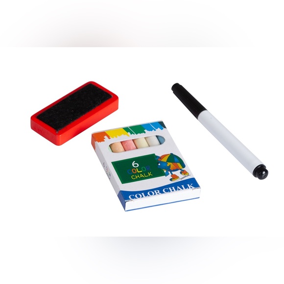 Two sided Art easel comes with magnets chalk and marker - Picture 2 of 4